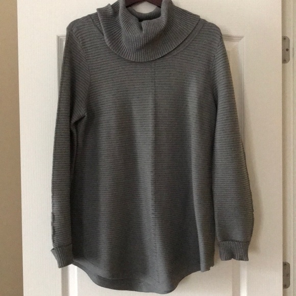 Cyrus Sweaters - Ribbed Turtleneck Tunic Sweater